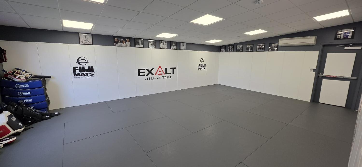 The Exalt Jiu-Jitsu mat room